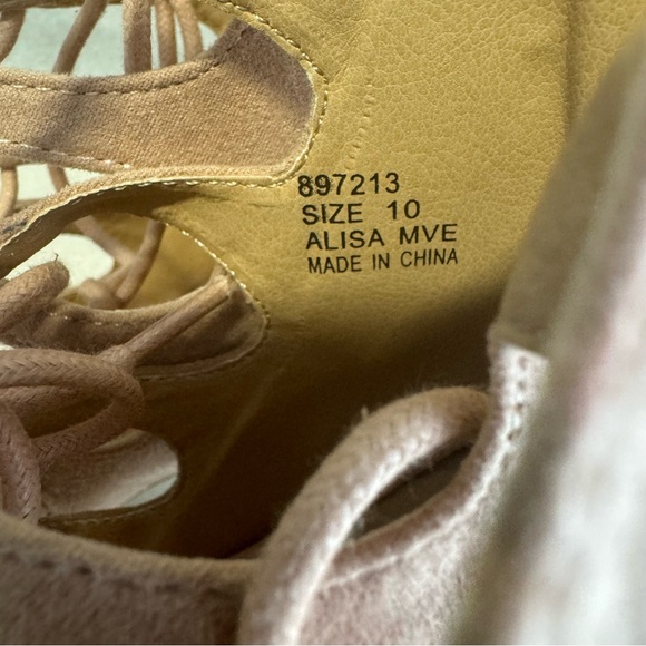 Charlotte Russe Heels Pointy Lace-up Stiletto Mauve Dusty Pink Size 10M - Picture 4 of 12